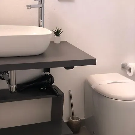 Oda ve Kahvaltı Bellami' Tuglie